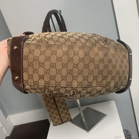 Authentic Gucci bundle - Picture 8 of 16